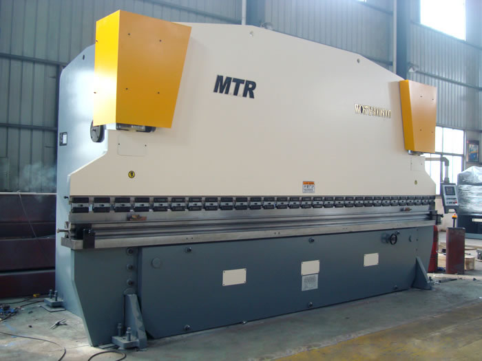 二连浩特6米折弯机